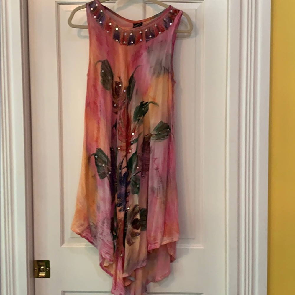 Tunic - Picture 1 of 1